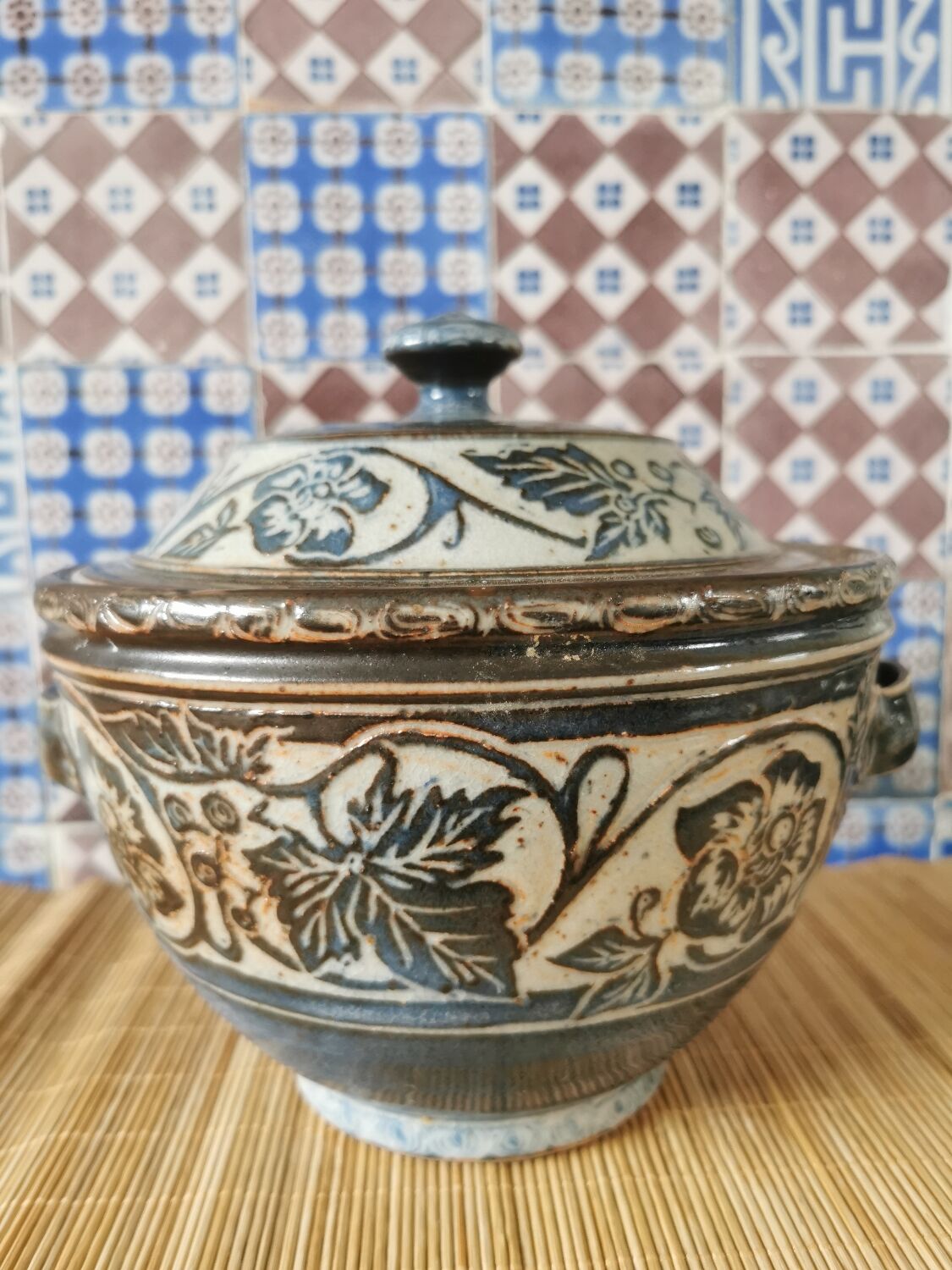 Sandstone tureen