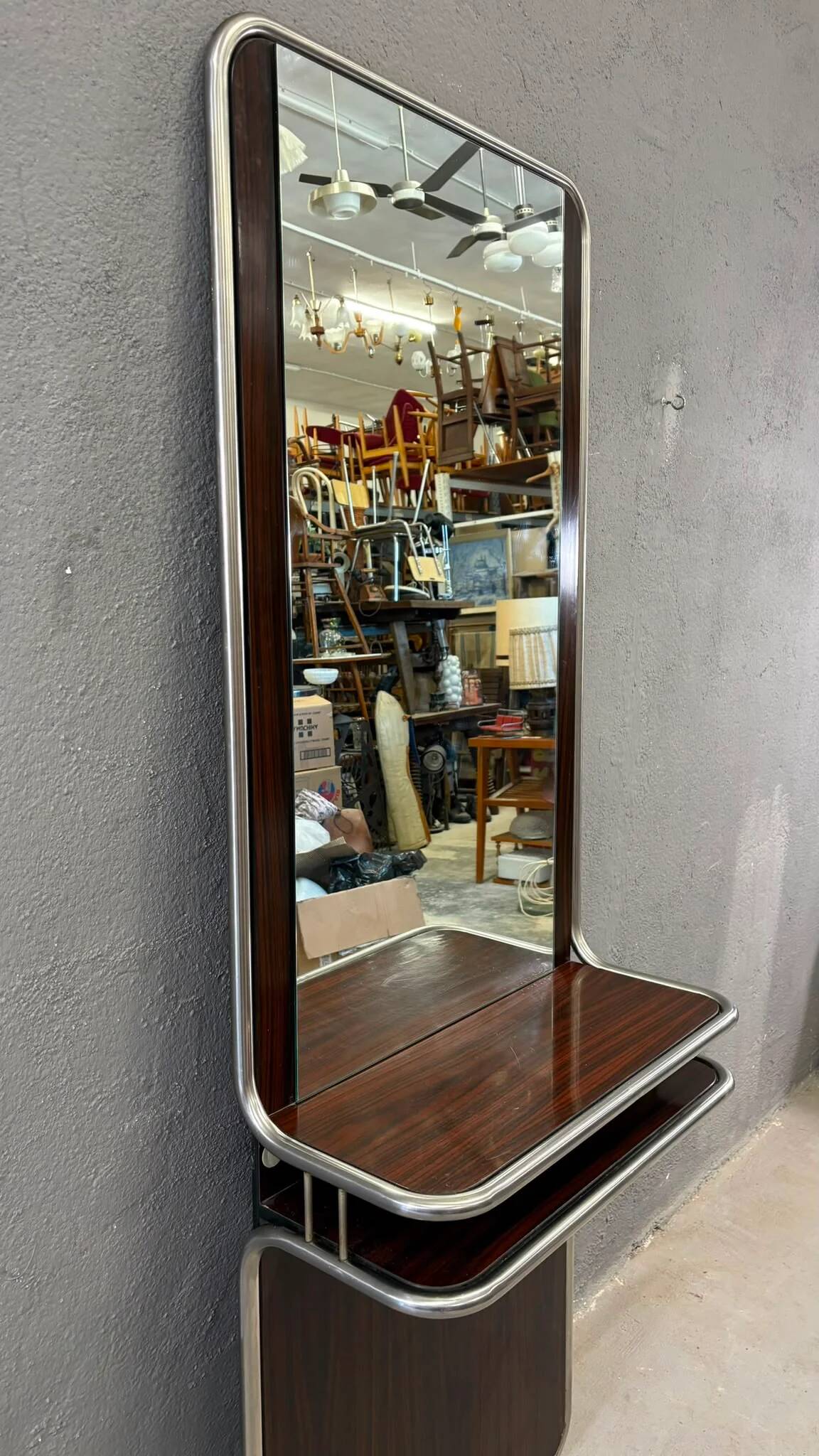 Console murale en chrome et palissandre avec miroir, années 1970, italienne.