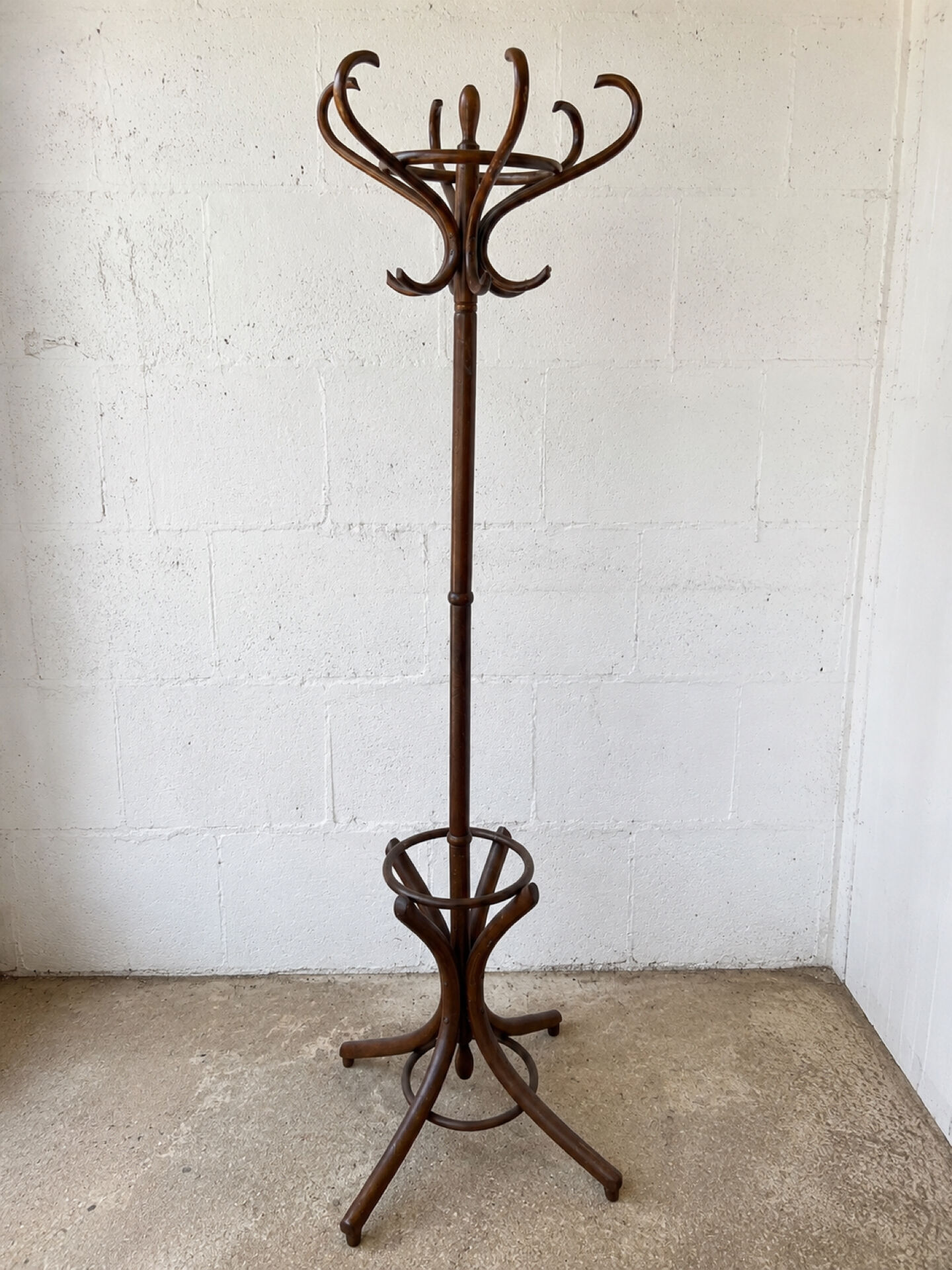 Vintage wooden parrot coat rack