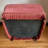 Upholstered toad armchair