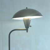 Floor lamp from the 50s in red-brown enameled sheet metal and golden brass -