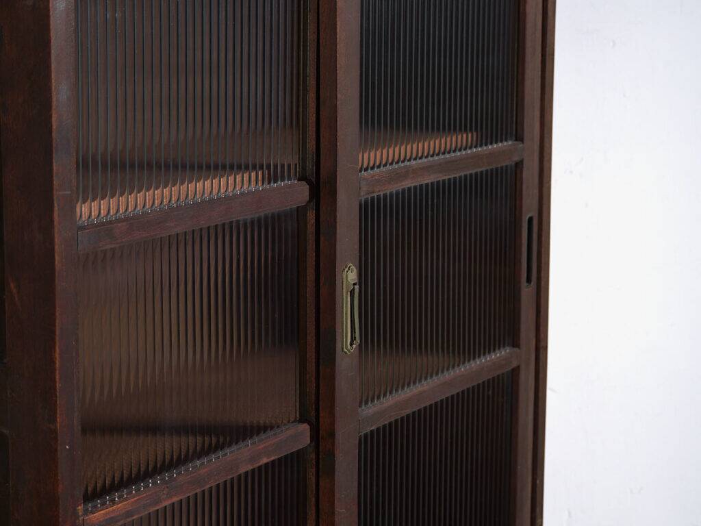 Antique Japanese display case – Taishō / Shōwa period (c.1912-1970) #46