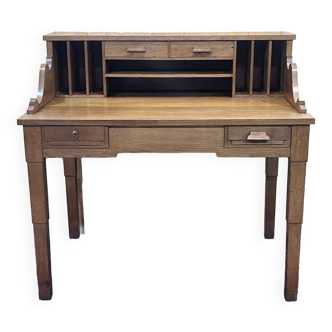 Oak desk from the 1930s