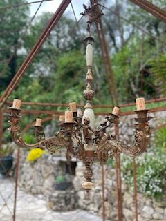 Chandelier with 3 cherubs in bronze and alabaster