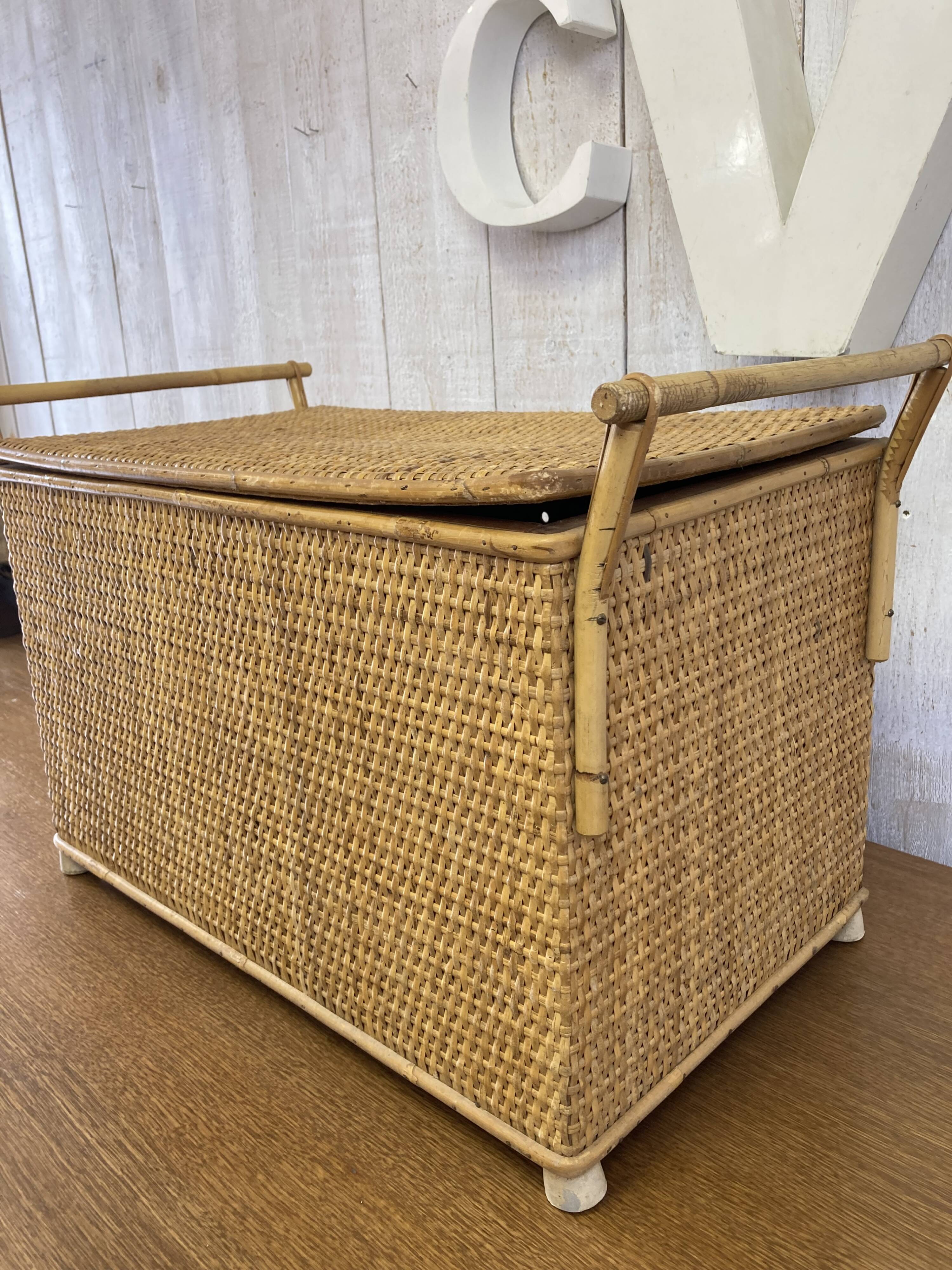 Vintage rattan chest