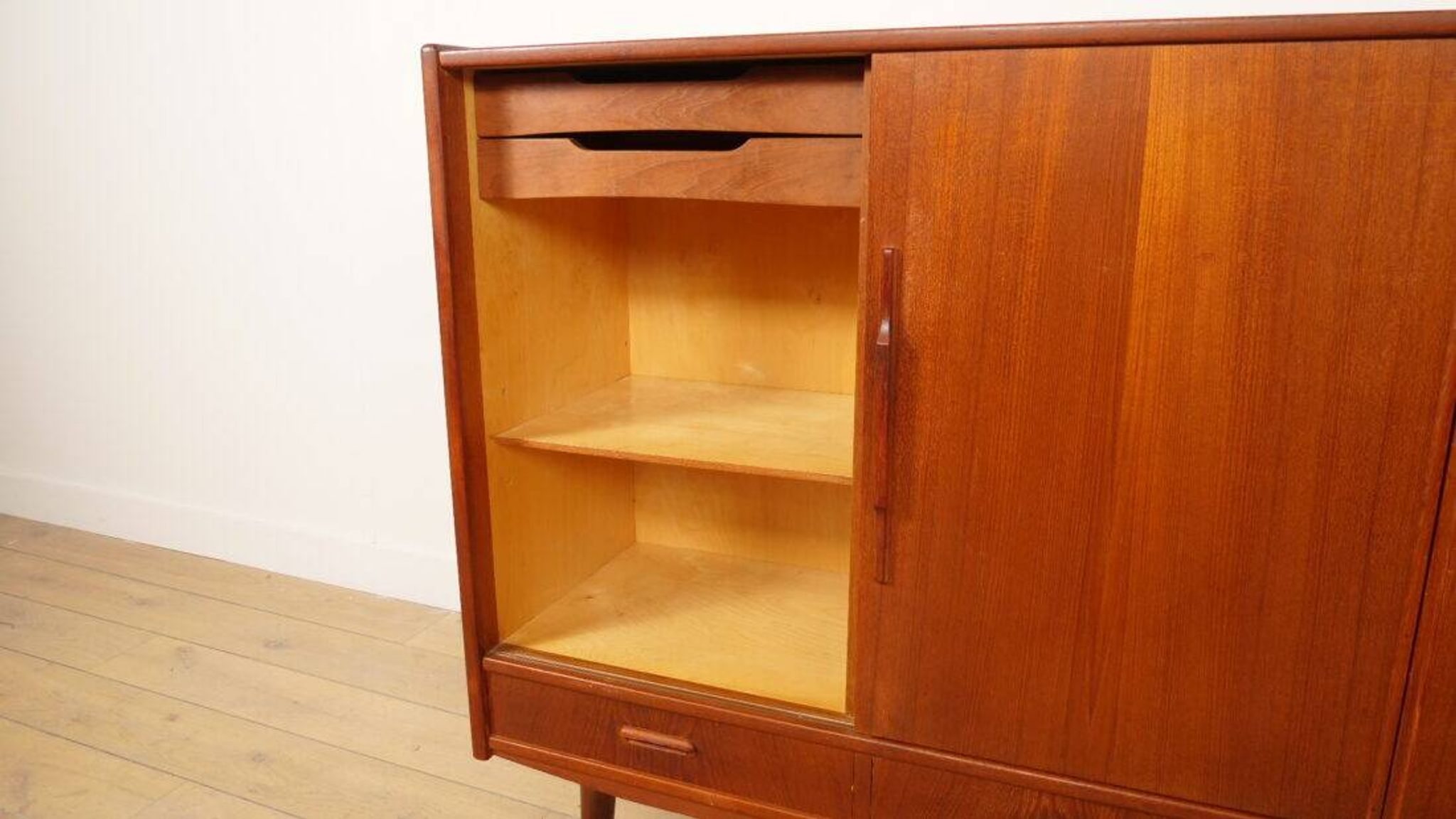 Vintage highboard | Wall cabinet | Teak | 154 cm