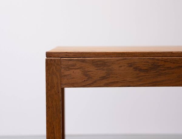 Table à écrire en chêne de l'école d'Amsterdam Art déco néerlandaise années 1930