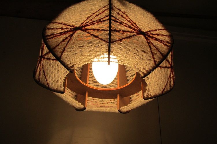 Scandinavian hanging lamp, wood and stretched wire, 1960s