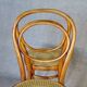 Deux chaises N°10 de Thonet 1870 noyer clair