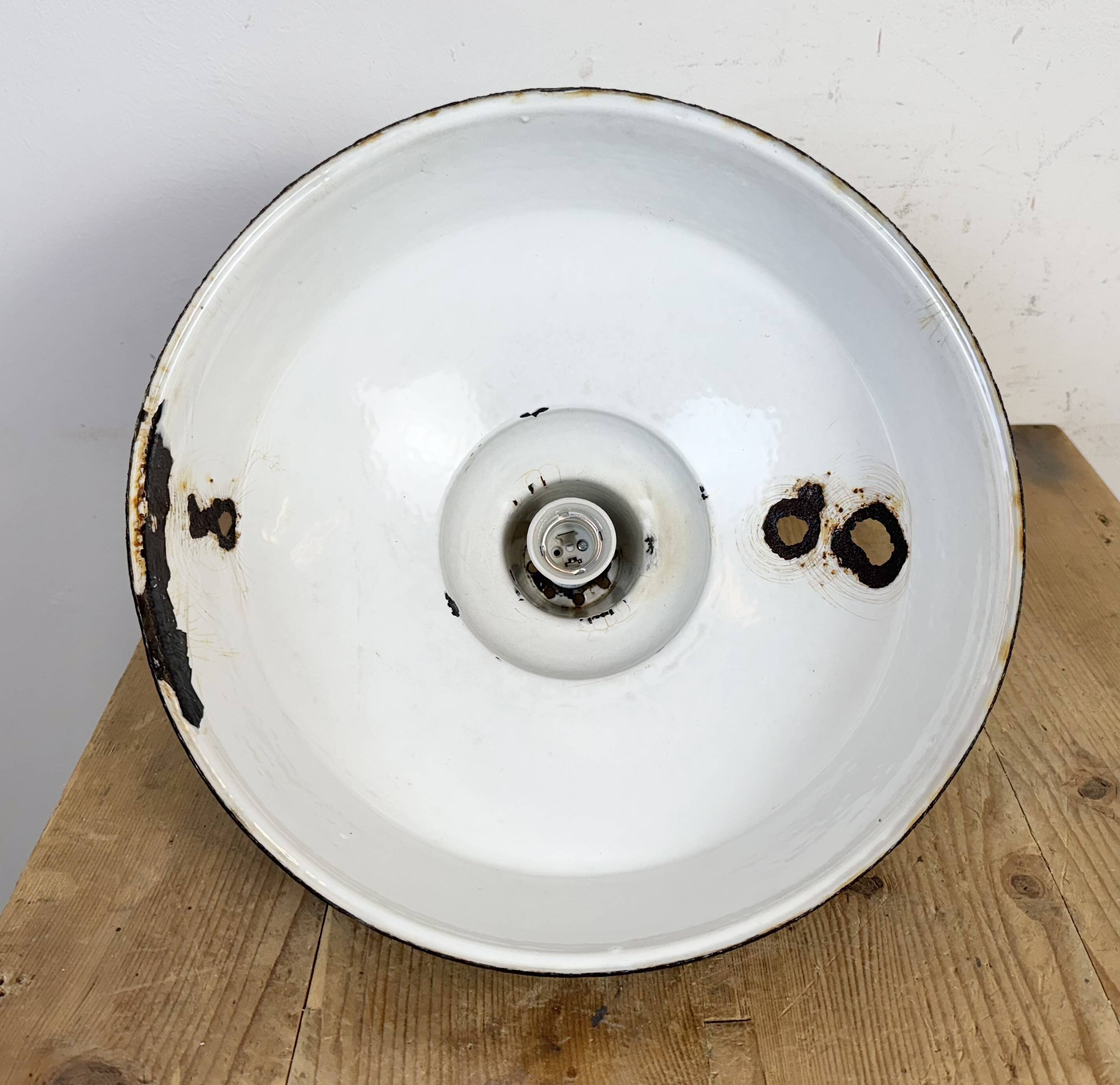 Industrial British Green Enamel Factory Pendant Lamp, 1960s
