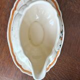 Saucière on Longchamp earthenware display - Mistral model