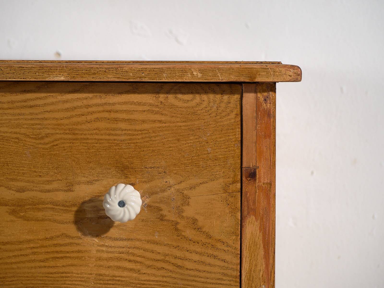 Antique three-drawer chest of drawers (circa 1920) #49
