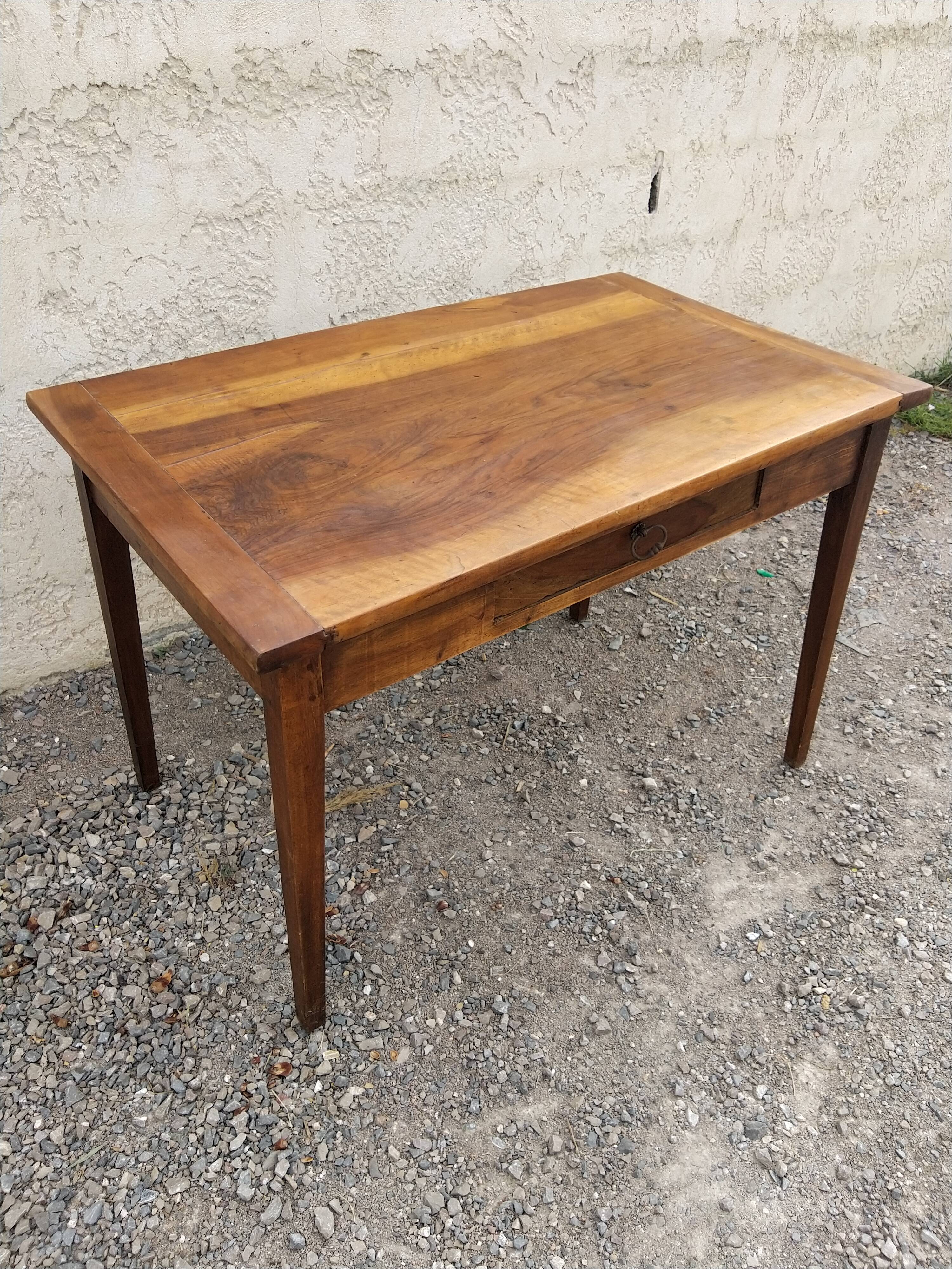 Table de ferme