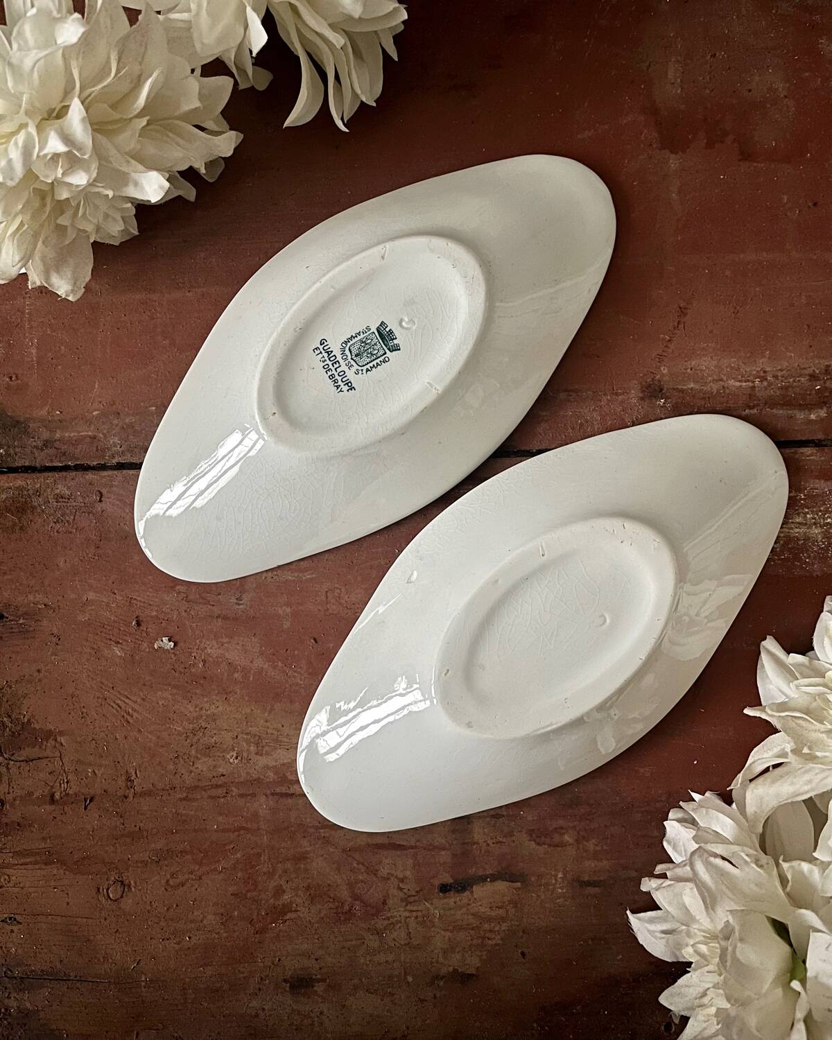 Duo of St Amand iron earth dishes, Guadeloupe model