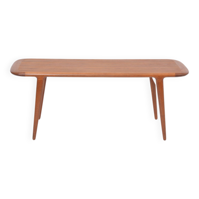 Table basse danoise du milieu du siècle en bois de teck