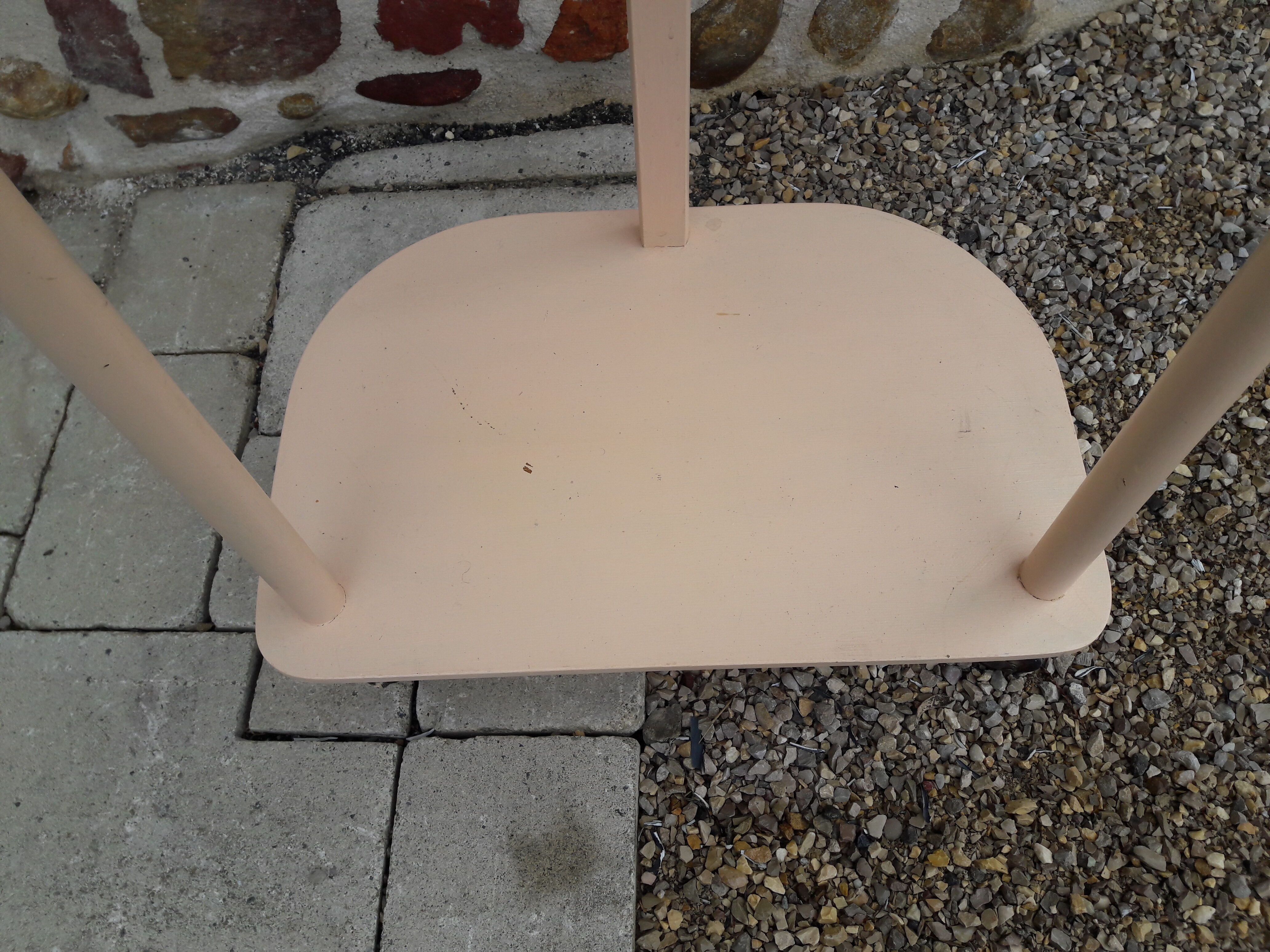 Valet de chambre on wheels