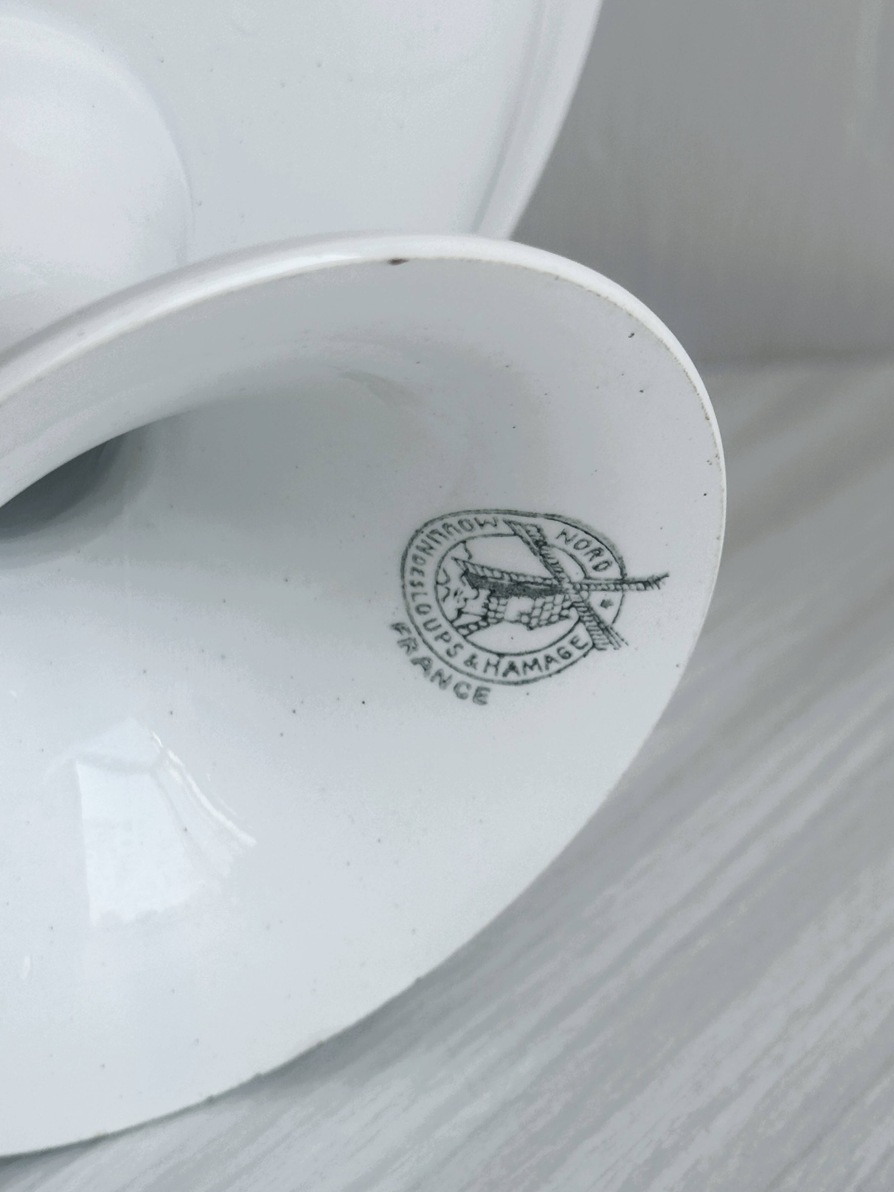 Earthenware fruit bowl on foot