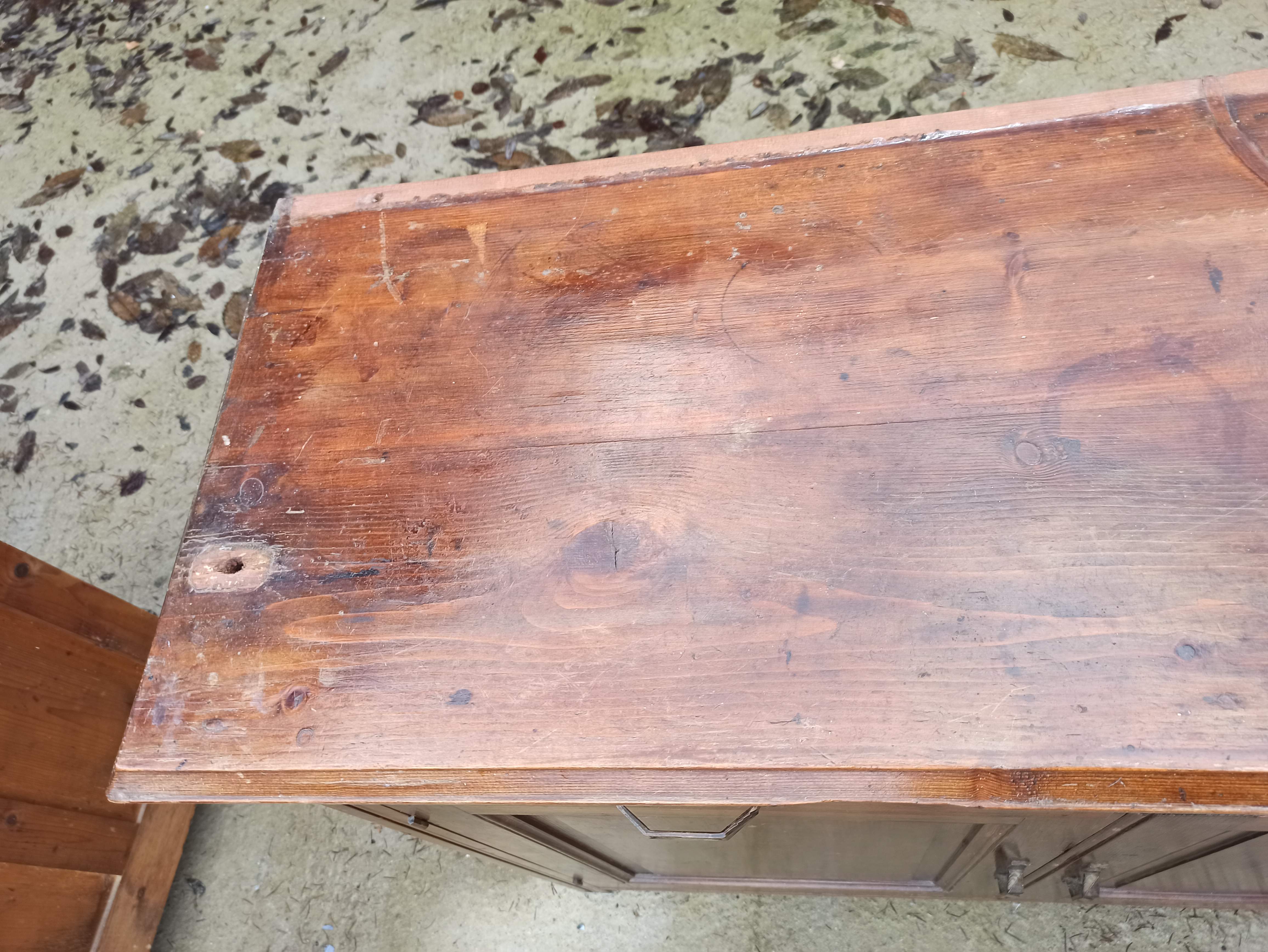 Low Parisian sideboard in solid wood 2 doors 2 drawers art deco handles