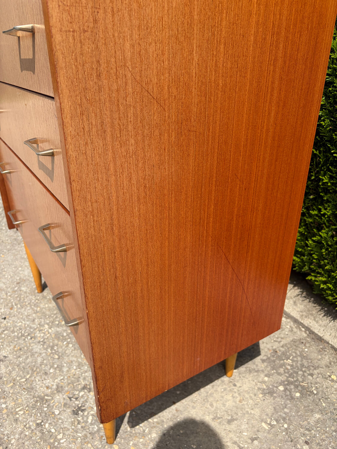 Vintage chest of drawers