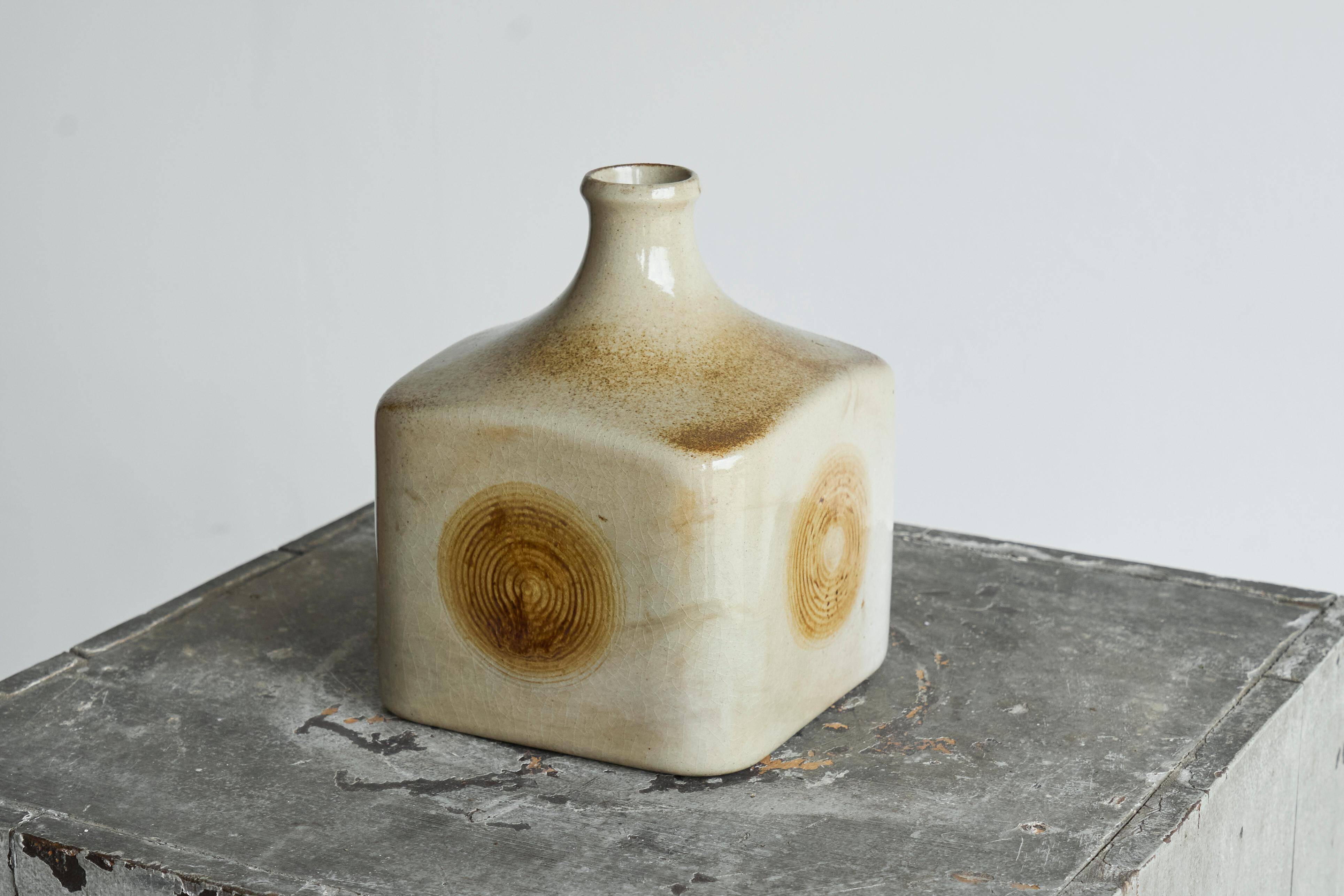 Studio ceramic vase 'wood imprint' mid-20th century