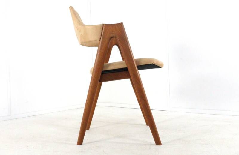 Set of 4 Kai Kristiansen for SVA Møbler model 42 / Compass Chairs