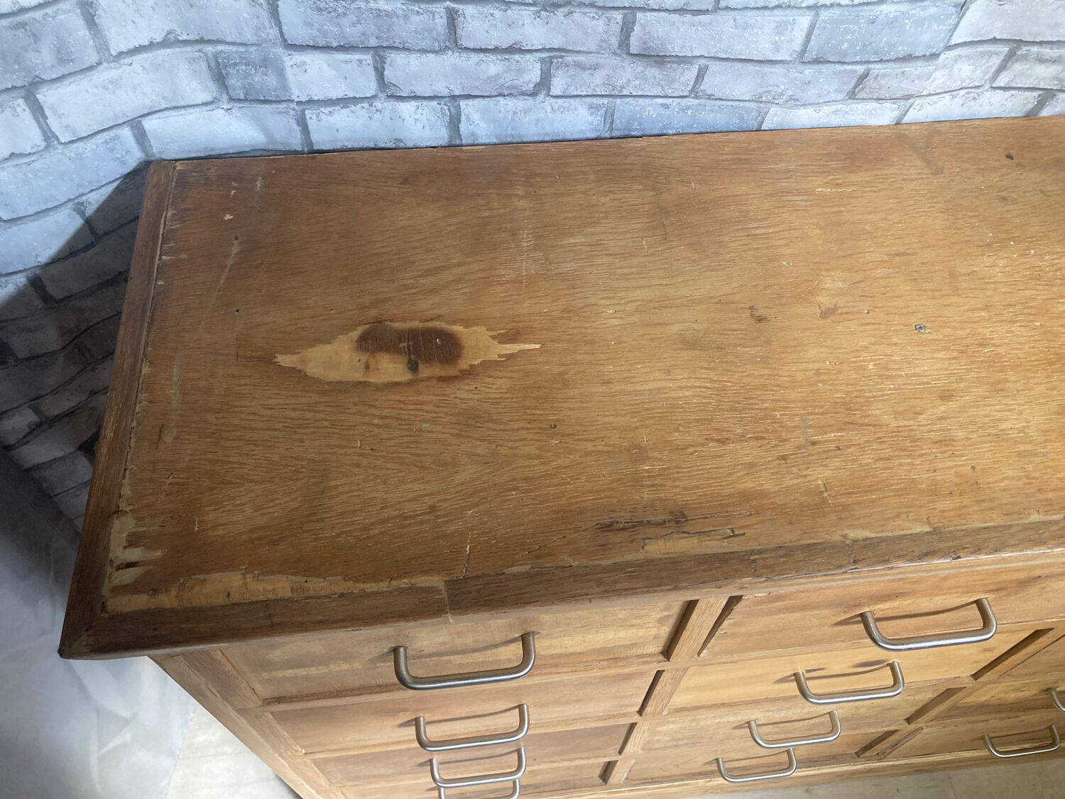 Hardware trade furniture