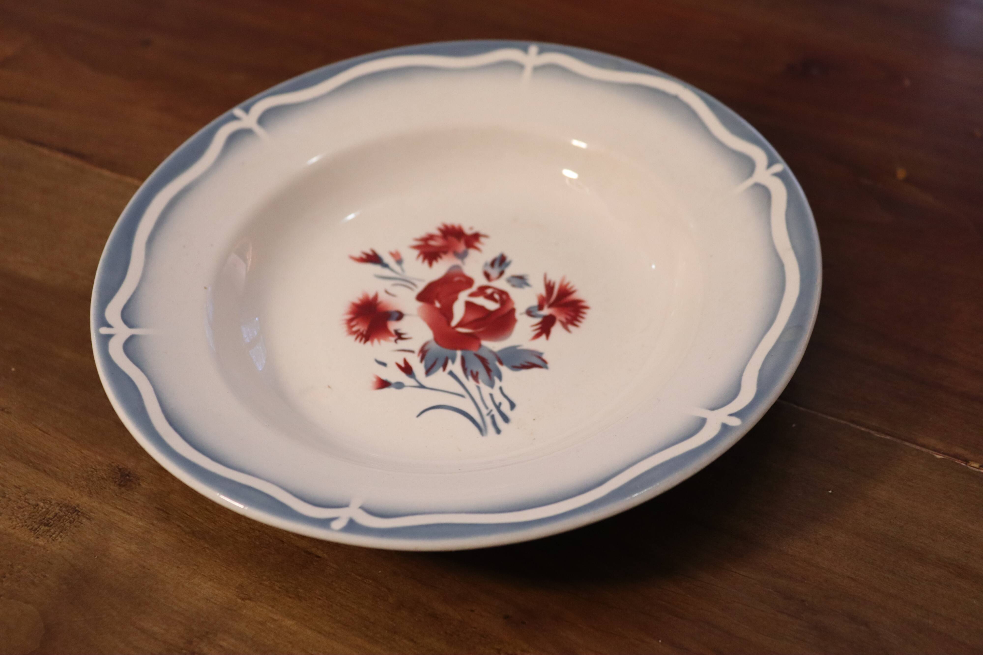 6 hollow plates Sarreguemines and Badonviller