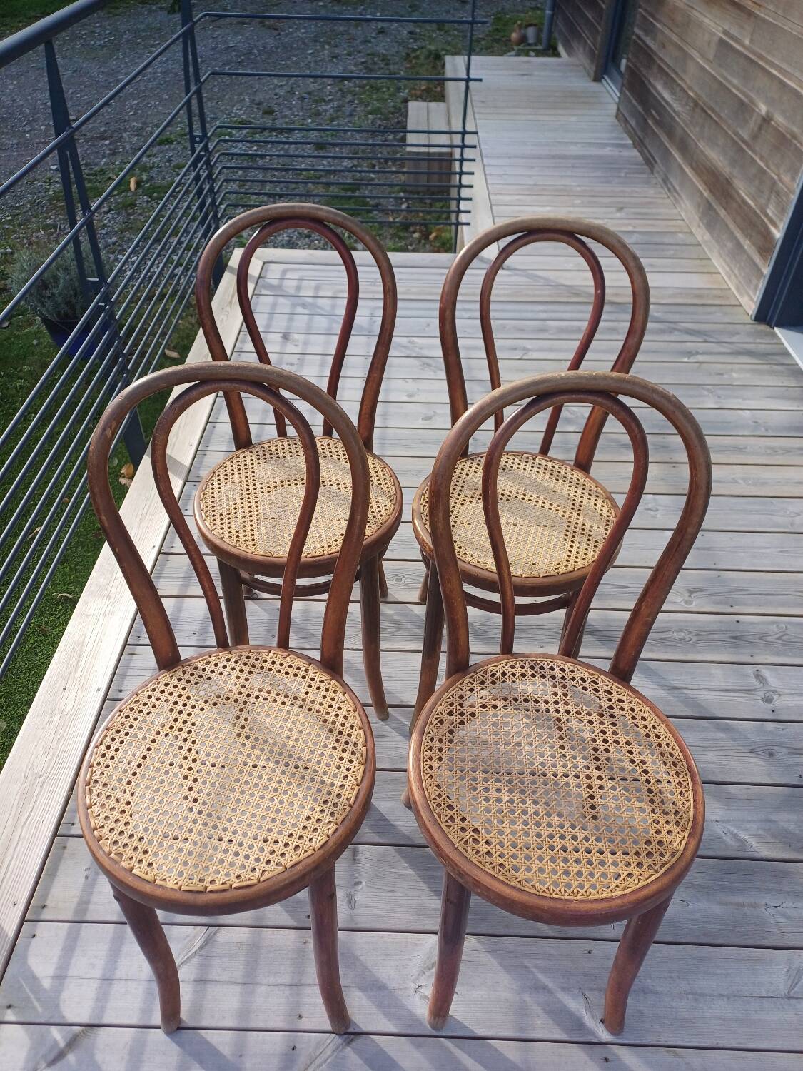 Thonet Chairs No. 14