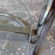 Round coffee table