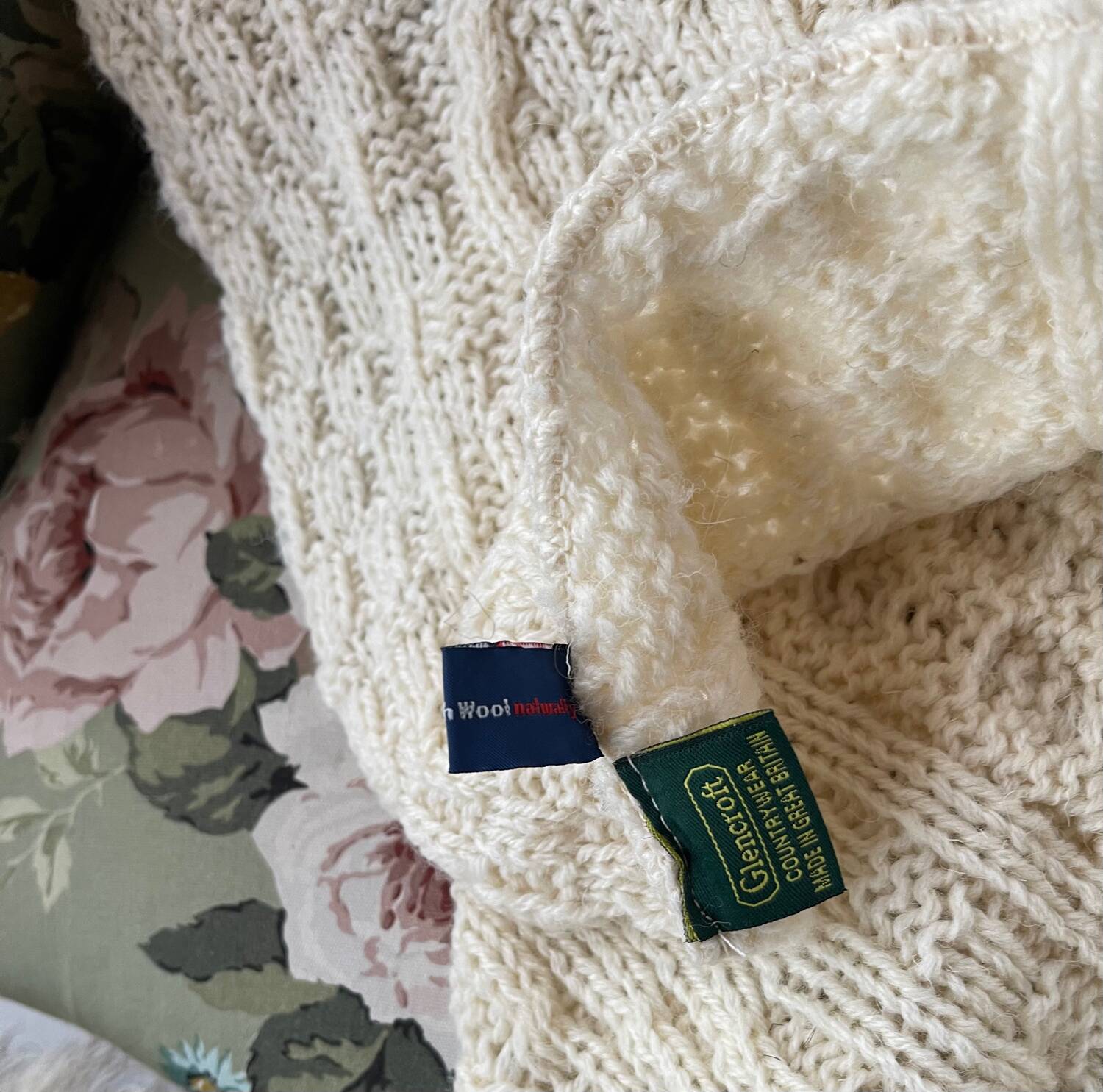 Pure natural wool English blanket