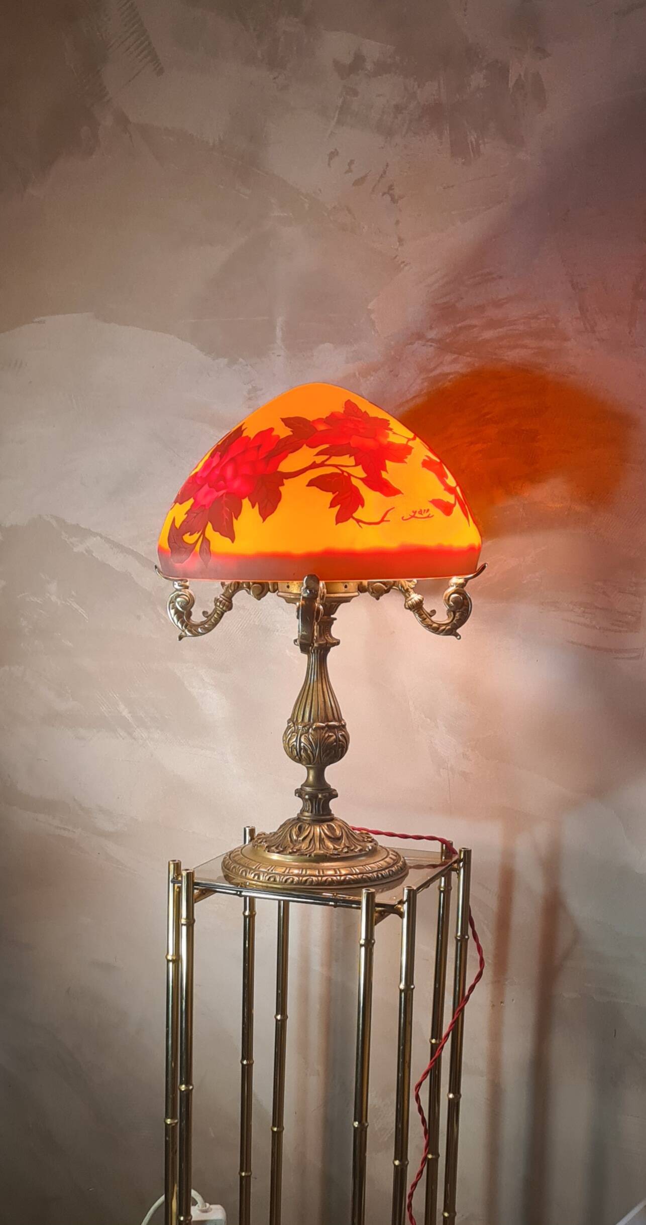 large bronze mushroom lamp with magnificent glass paste signed 7kg h51x33