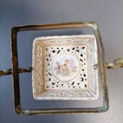 Serviteur faience