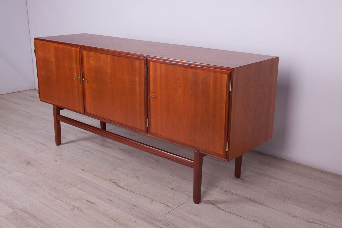 Sideboard by Ole Wanscher for Poul Jeppesens Furniture Factory, 1960