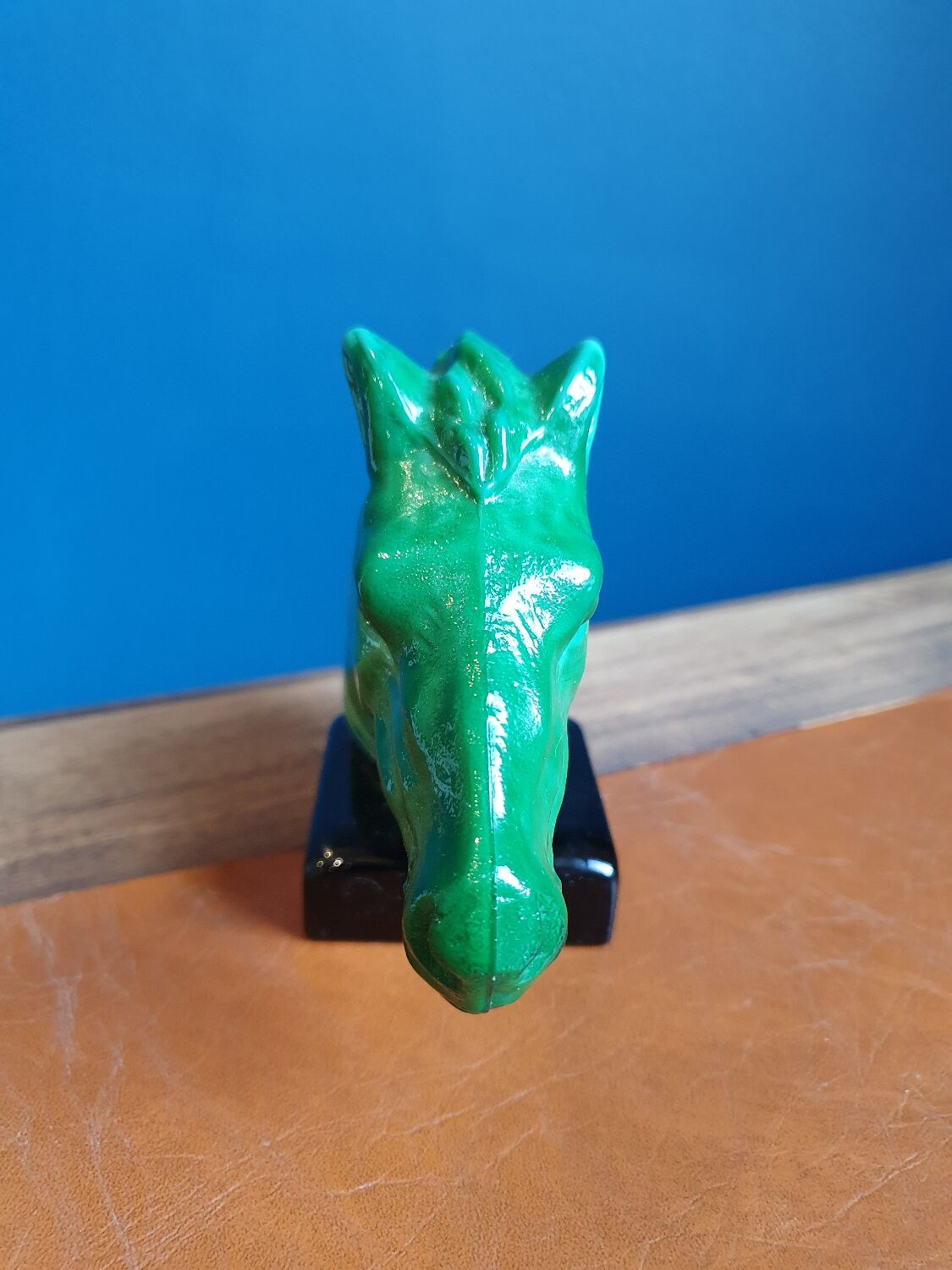 Office paperweight horse head on green base equestrian collection