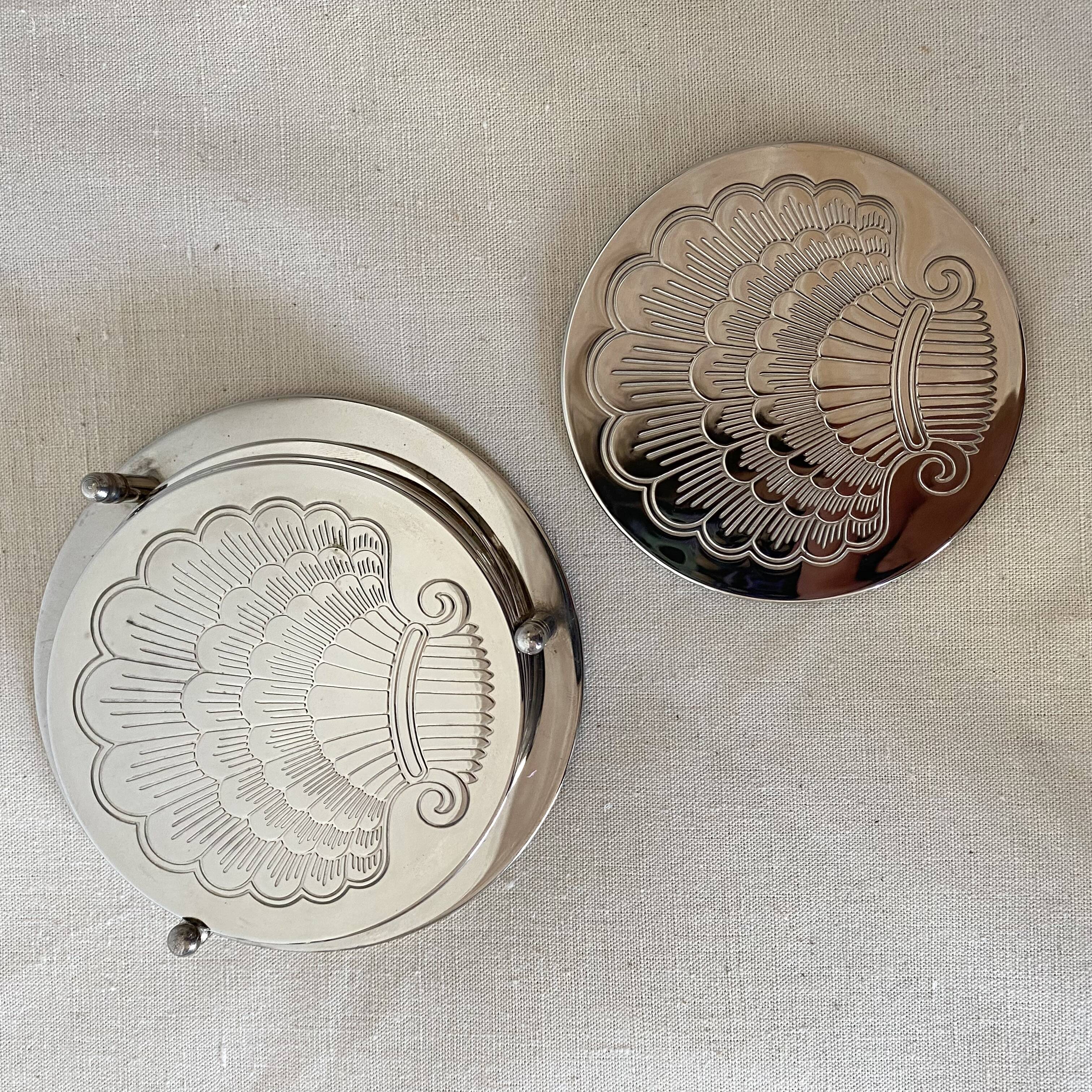 Silver coaster and holder, shell, 80s