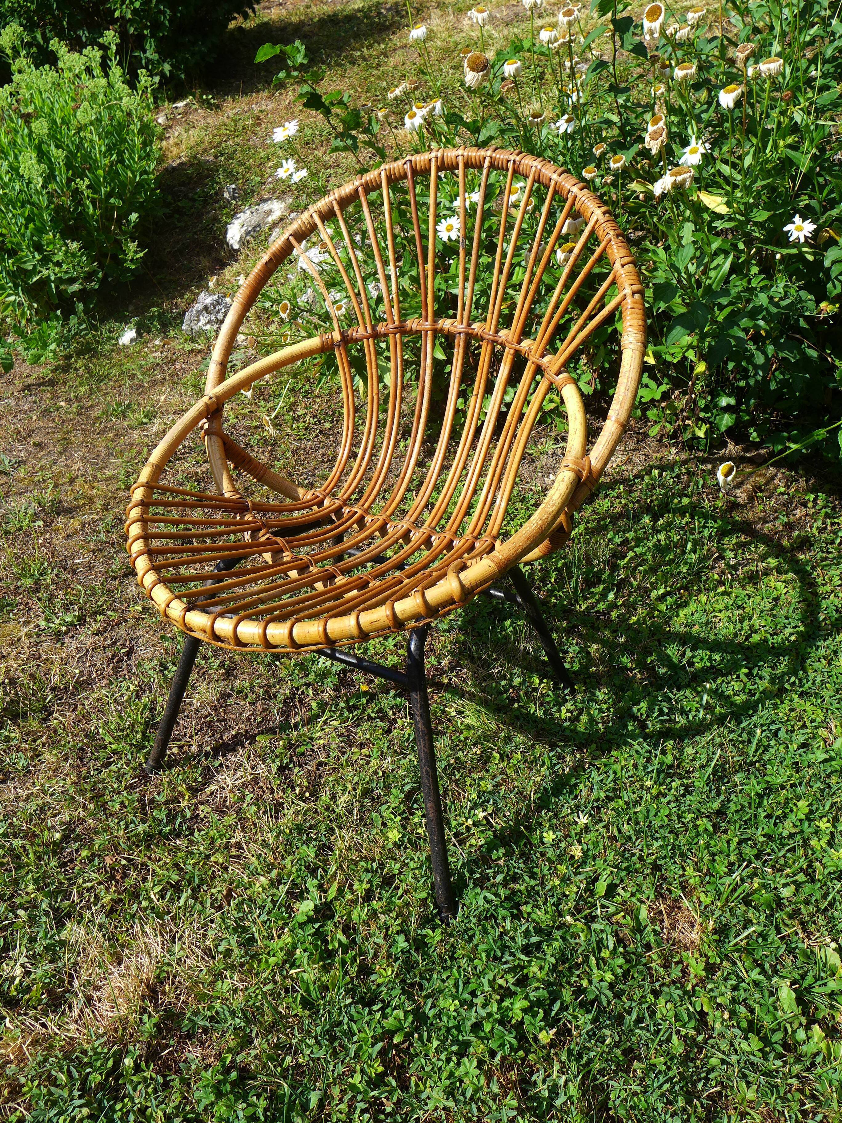 Vintage rattan chair