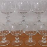 Set of 7 white wine glasses on feet, grape decoration and Luminarc vine shoot