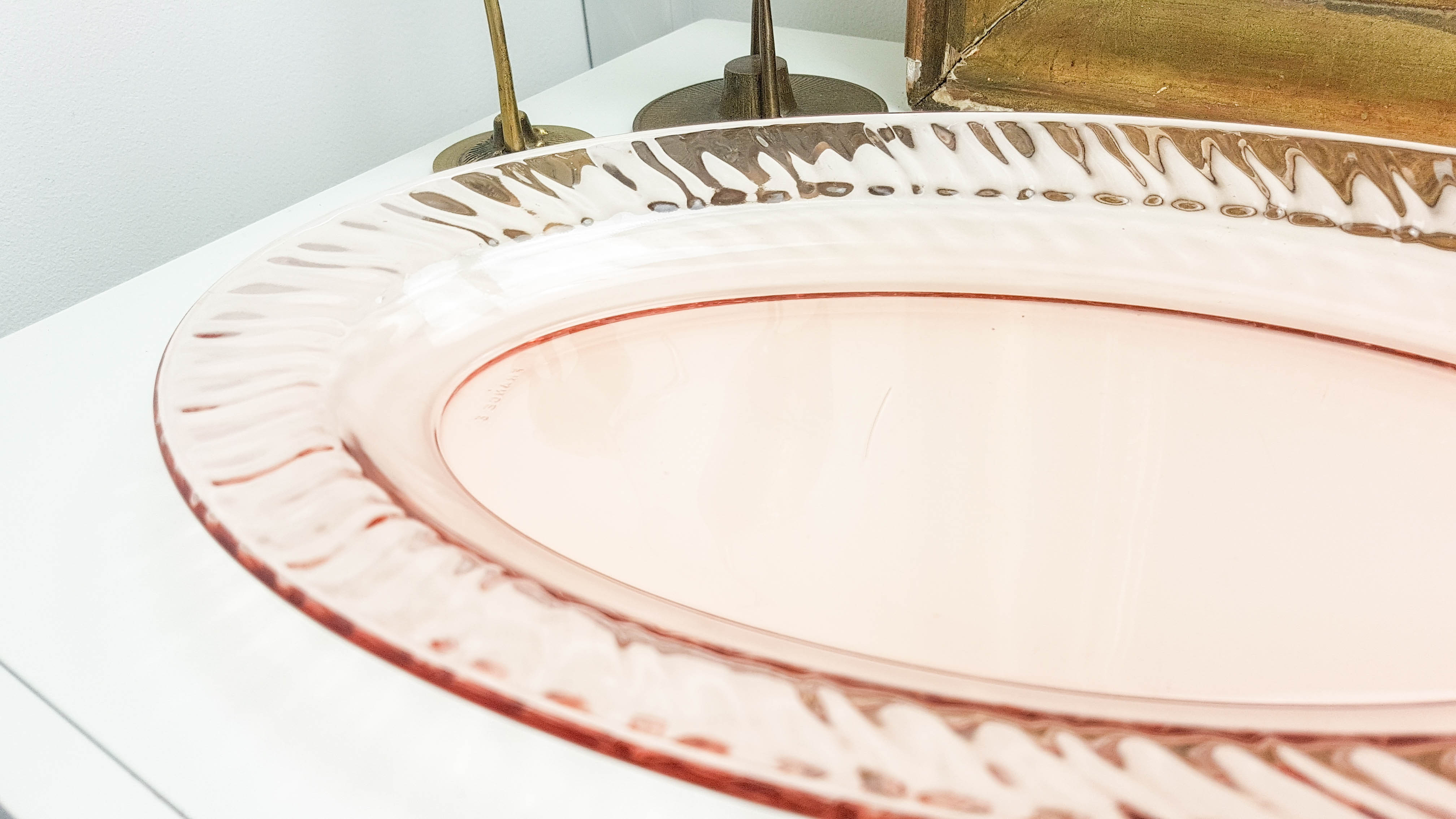 Oval dish in pink depression glass "Rosaline" Arcoroc by Luminarc