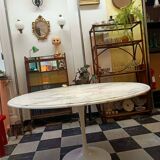 Tulip table Knoll Saarinen 1960 white marble