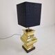 Paire de lampes de table de style Régence avec abat-jour noirs – Base en laiton et bois