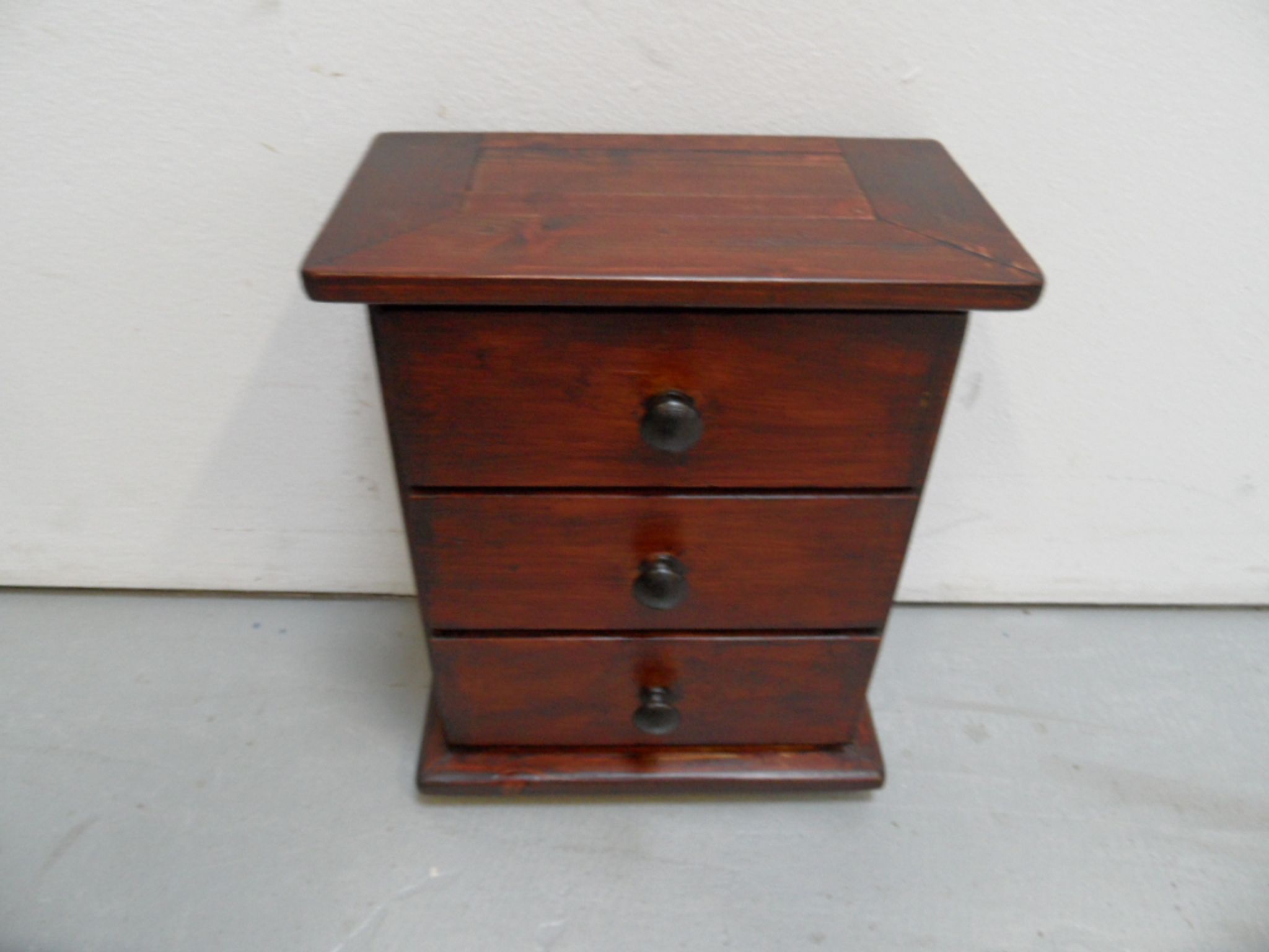 Commode à bijoux vintage