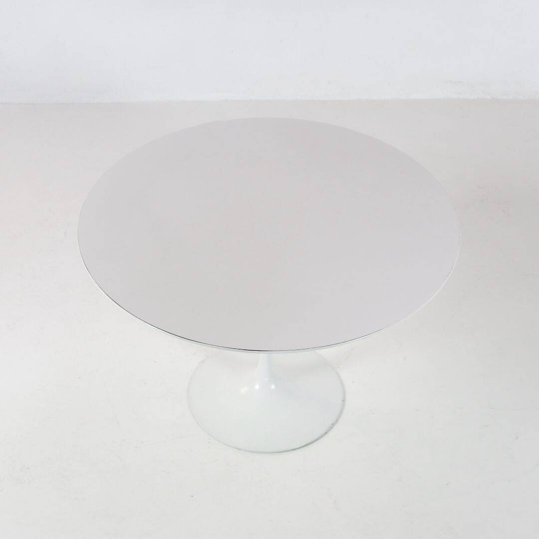 Table à manger tulipe en bois par Eero Saarinen pour Knoll International 1970
