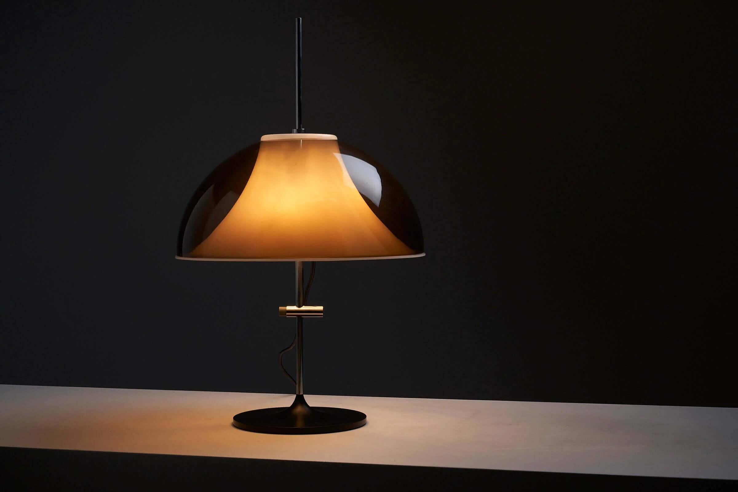 Mushroom space age table lamp by Elio Martinelli for Kontakt Leuchten