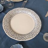 Plat Gien à décor de fleurs bleues