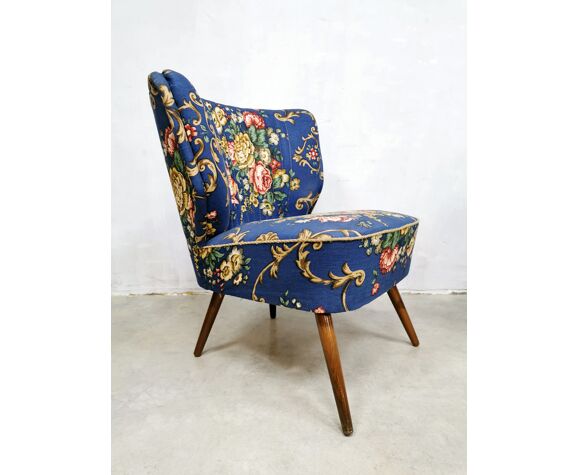 Set of 2 vintage expo cocktail chairs by Artifort ‘Flower Chique’