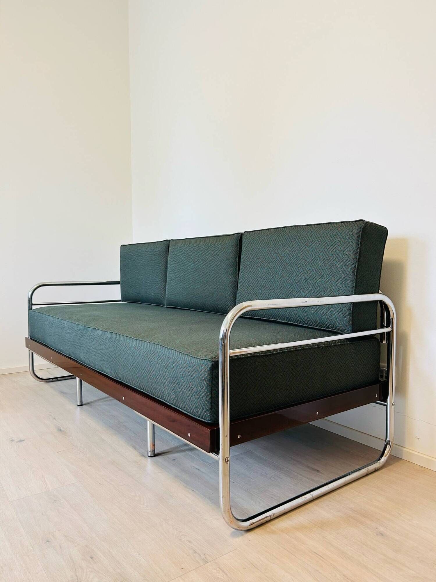 Canapé Bauhaus en Acier Tubulaire de Robert Slezak, 1930s