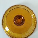 Plat piedouche en verre
