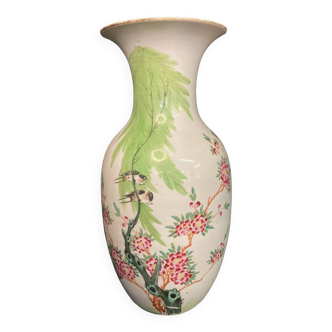 China, old large polychrome porcelain vase late 19th century