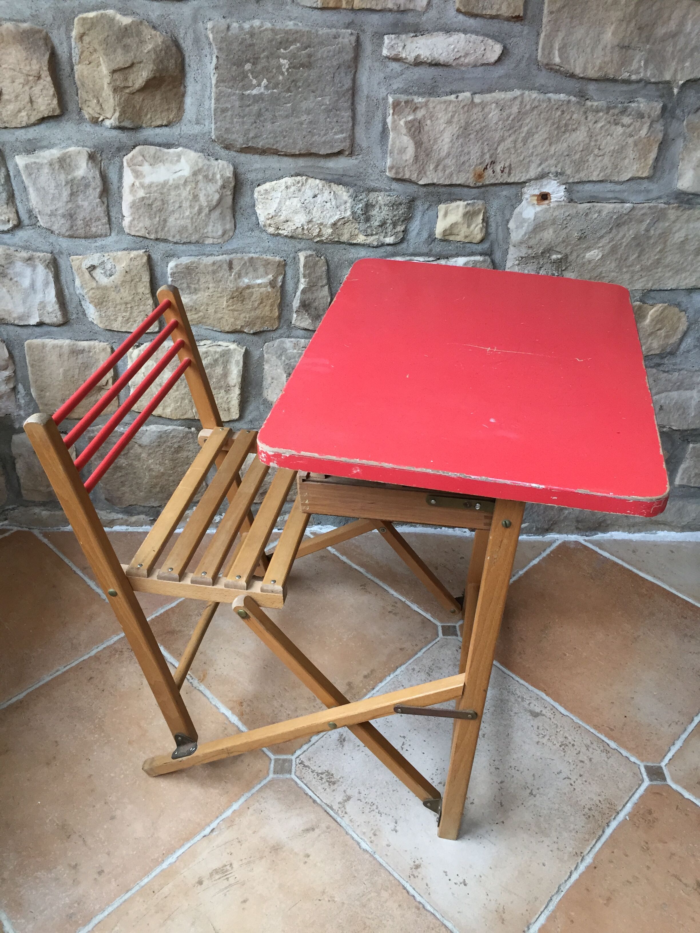 Bureau d'écolier en bois pliable vintage