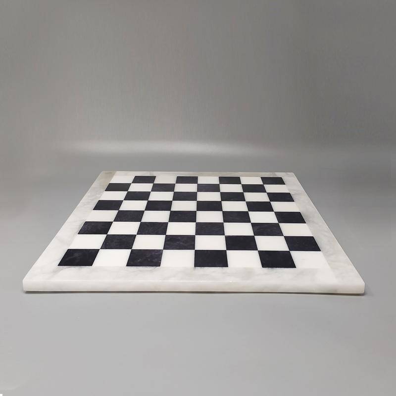 1970s Gorgeous Black and White Chess Set in Volterra Alabaster Handmade Mad